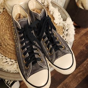 Grey studded height top converse